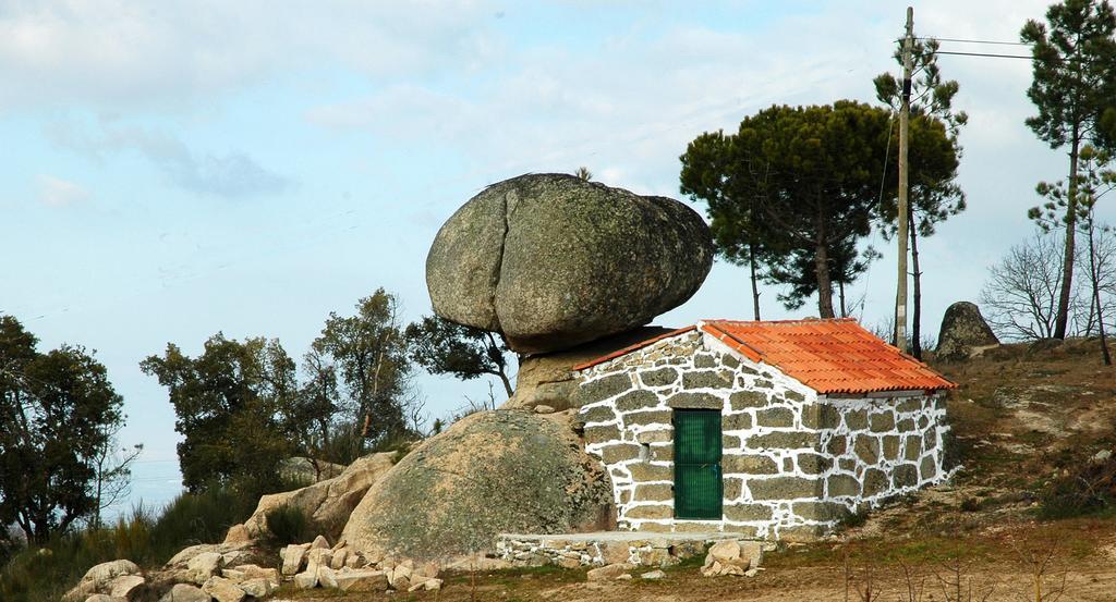 Casa Dos Lagares De Vara E Pedra Vila Flor Eksteriør billede